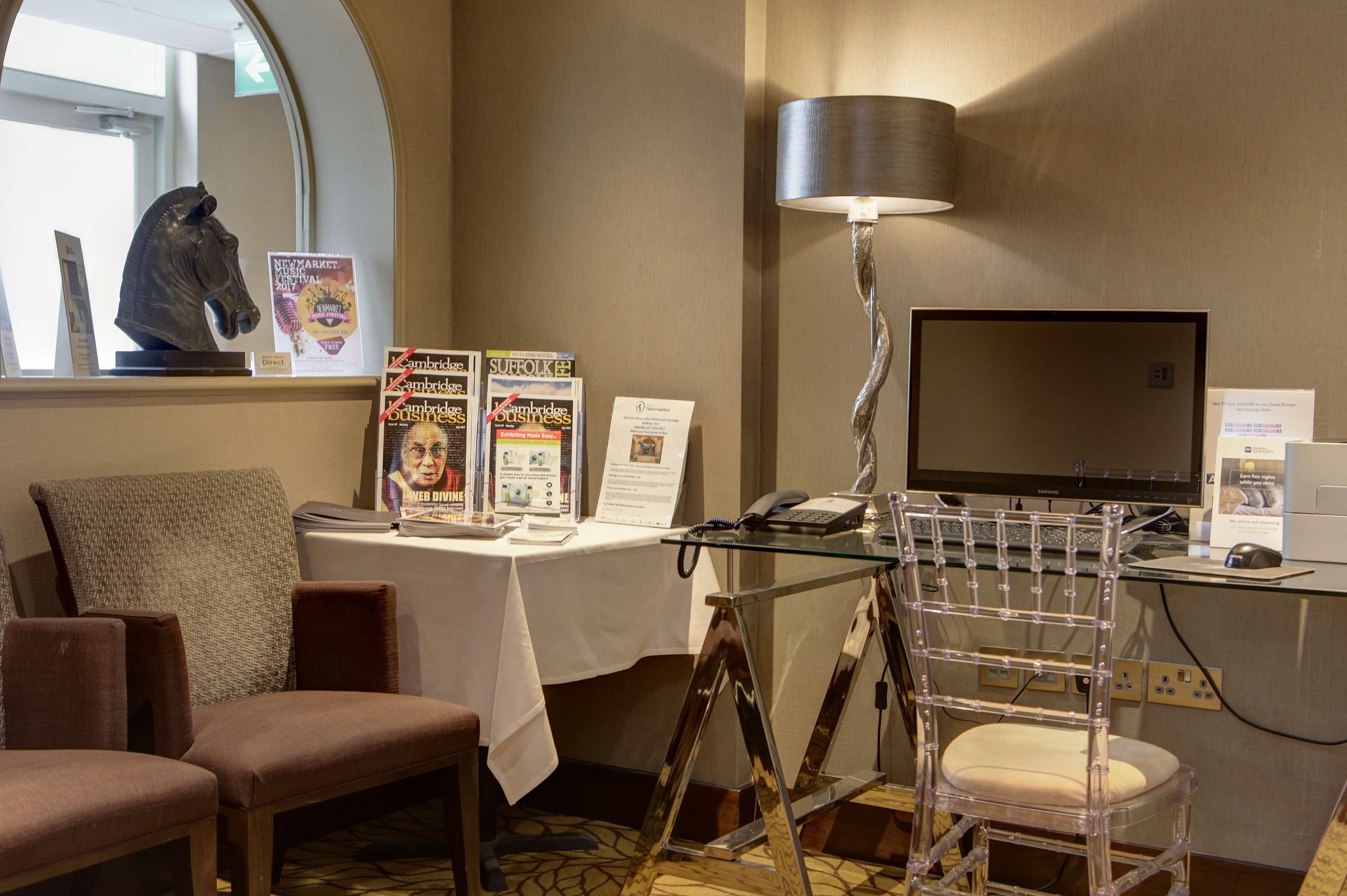Best Western Heath Court Hotel نيوماركت المظهر الخارجي الصورة