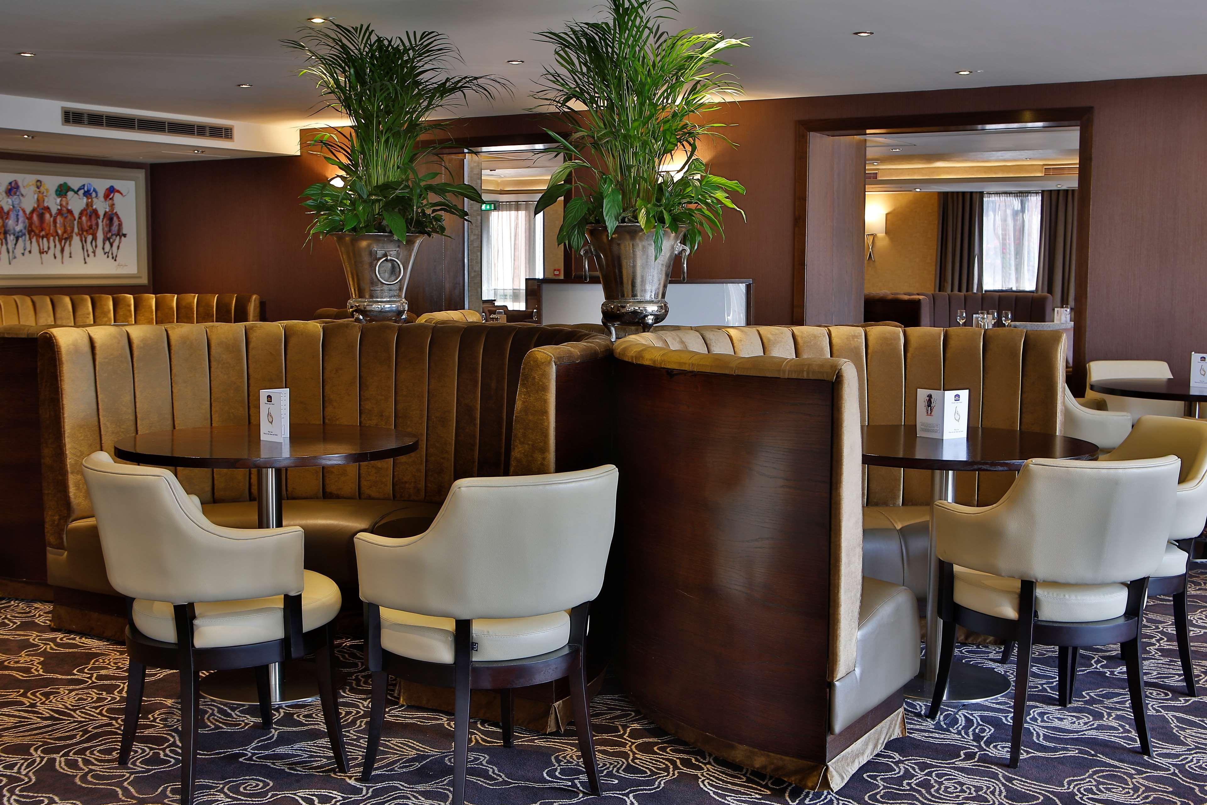 Best Western Heath Court Hotel نيوماركت المظهر الخارجي الصورة