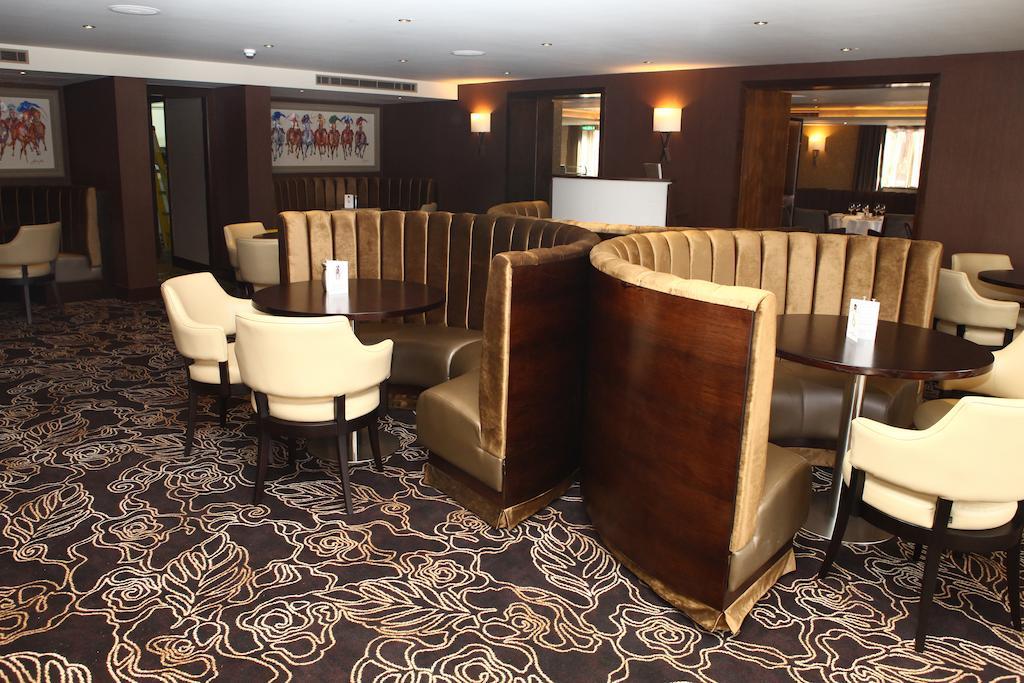 Best Western Heath Court Hotel نيوماركت المظهر الخارجي الصورة